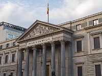 C7DL9315parlamento