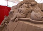 alb08  Pinocchio cerca di uccidere il grillo