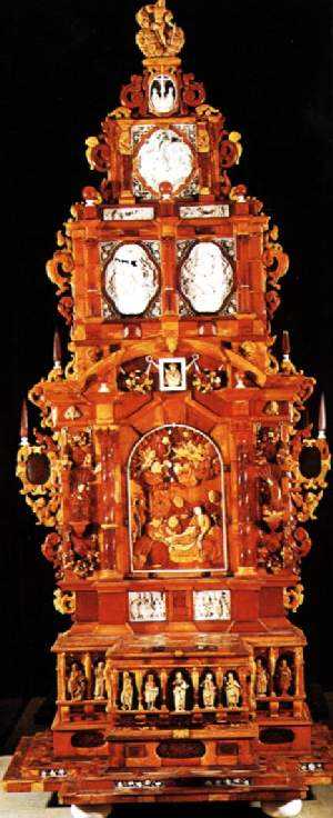 altare in ambta e avorio