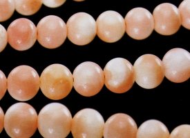 collana di corallo rosa